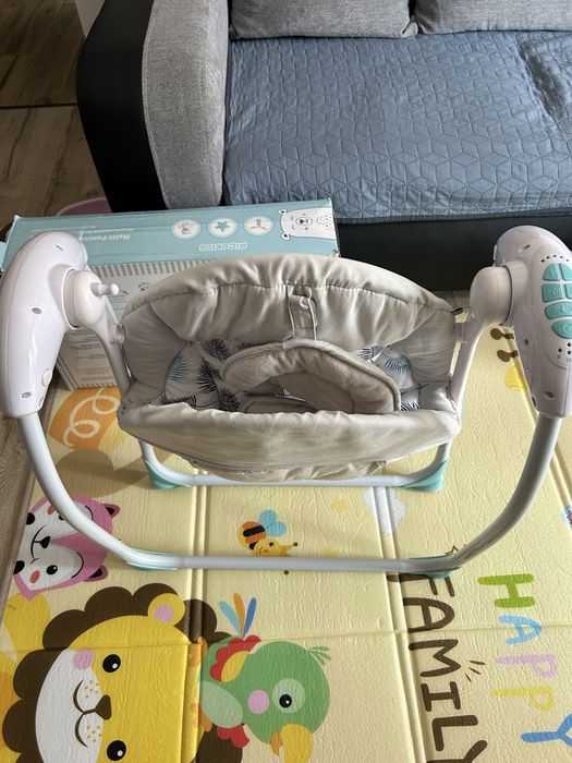 Vând balansoar electric bebe