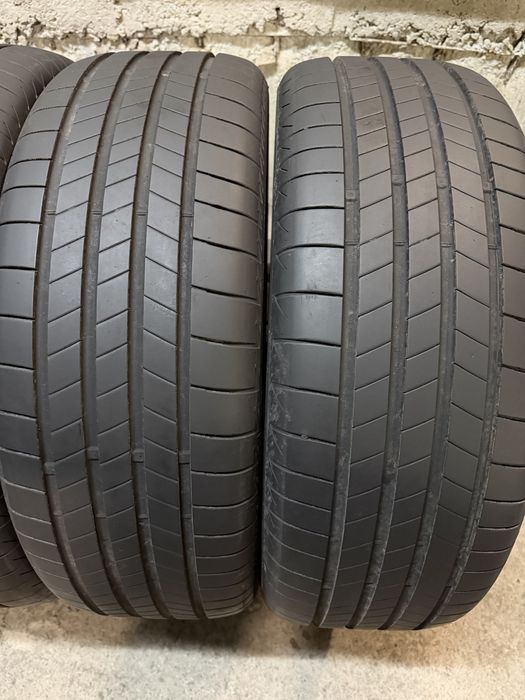 235/55/19 Bridgestone 4бр дот22