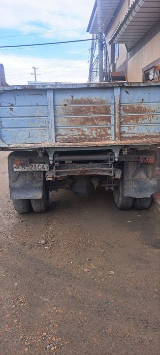 Zil 130 sotiladi 1991yil