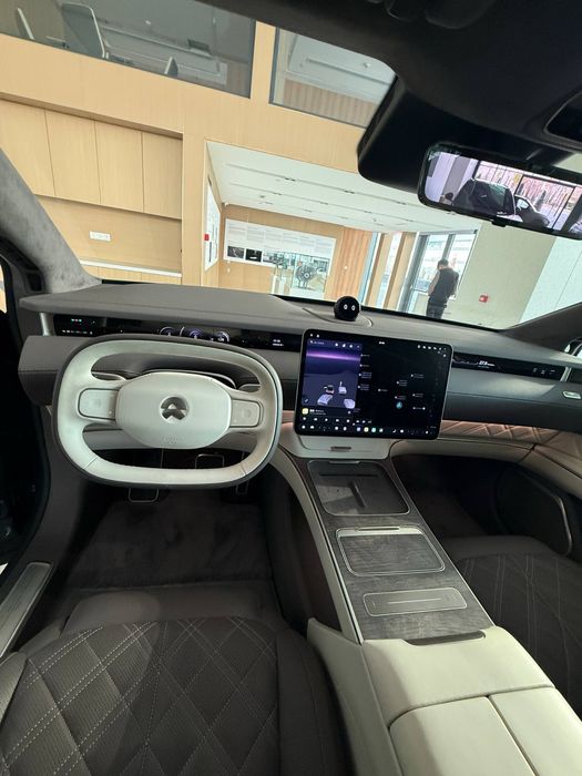 Самая передовая машина NIO ET9 от диллера