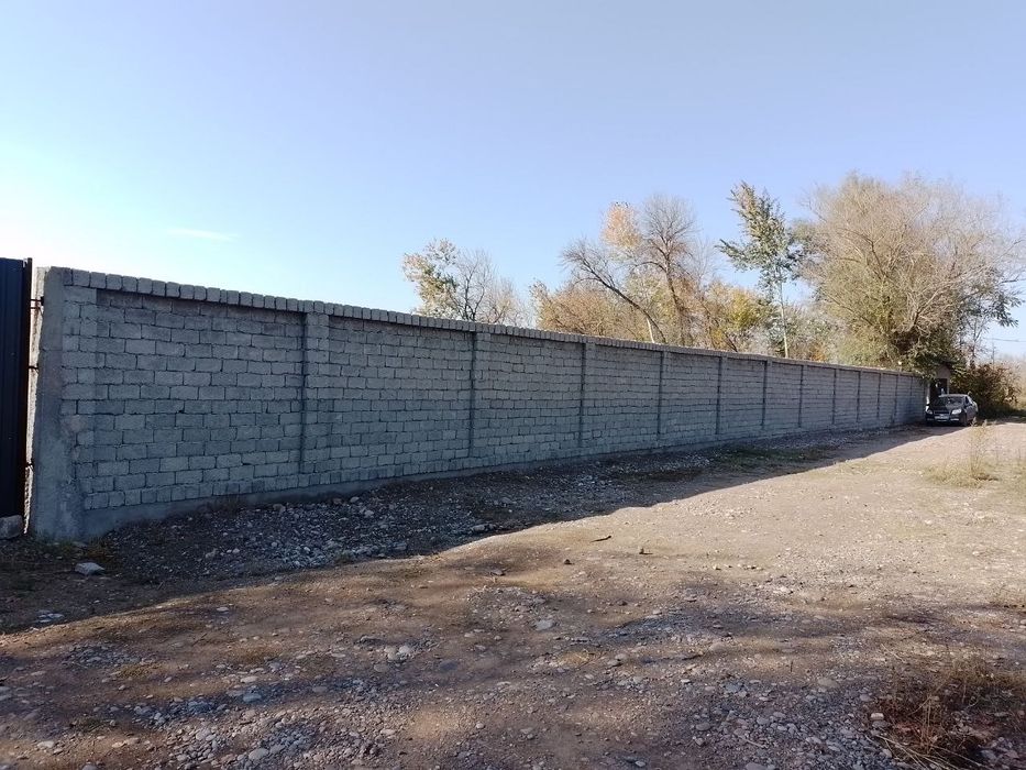 Прадаётся земля в г Янгиюль  200 сотих variantkayam beraman