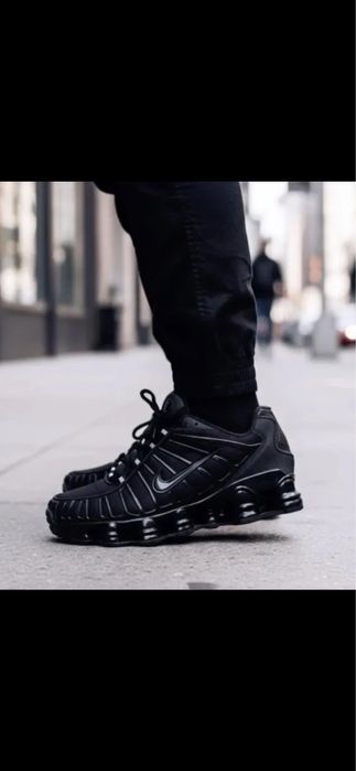 Nike Shox TL : цвят черен