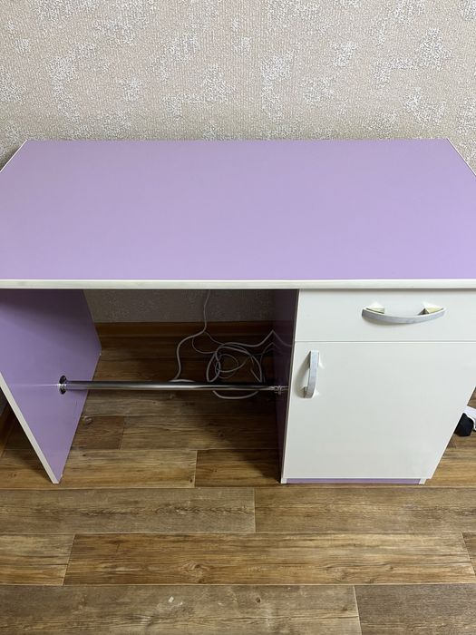 СТОЛ письменный для учебы