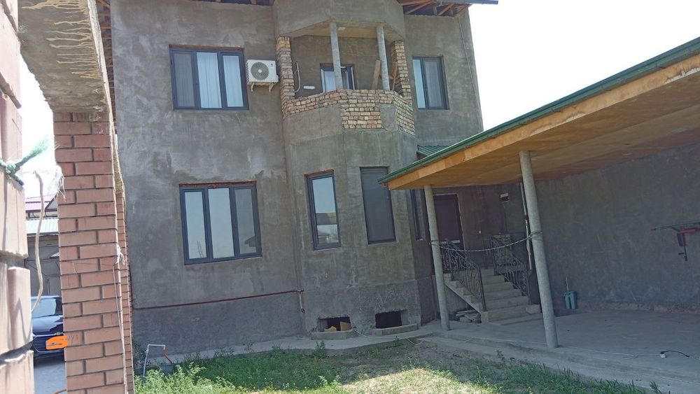 Участок дом Янги хаёт районе