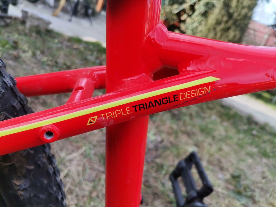 Bicicleta MTB Hardtail, GT Avalanche neon, M, 29"