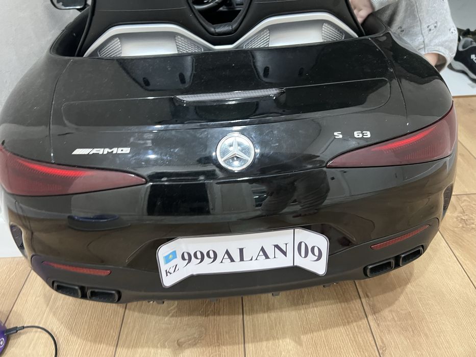 Продам детскую электро машинку