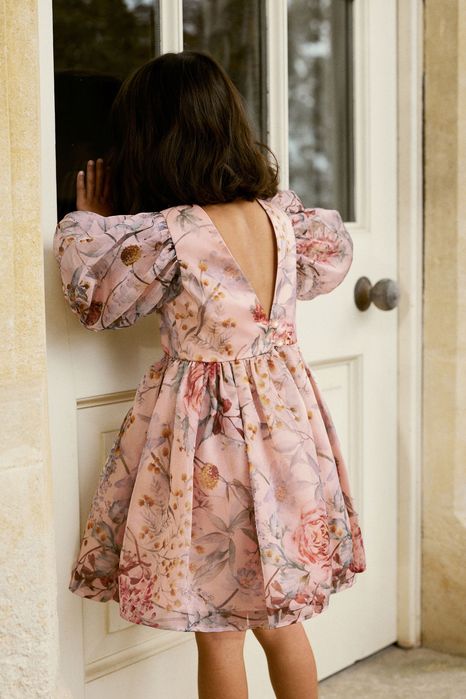 Next Рокля за момиче 7-8 години