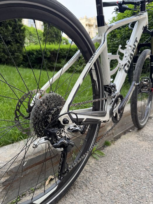 Велосипед Ginat xtc 27,5 carbon ТОРГ