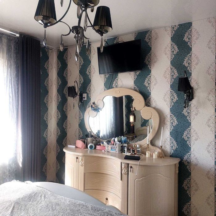 продаётся своя 4 комнатная квартира 77 серии