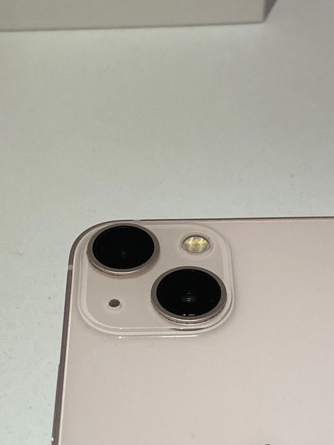 Продавам iPhone 13 mini