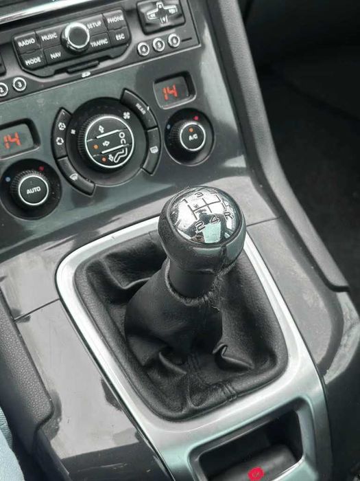 Топка за скоростен лост Citroen Picasso Berlingo Peugeot 106, 206, 306