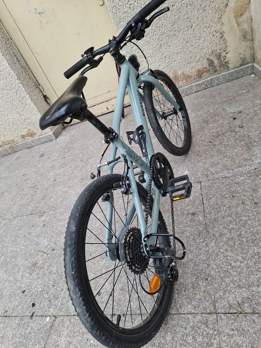 Vând bicicletă copii
