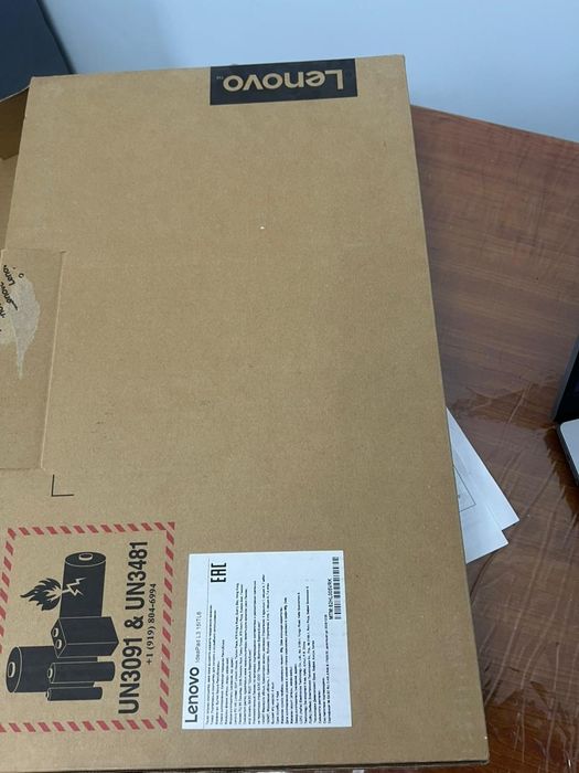 Ноутбук.  Lenovo