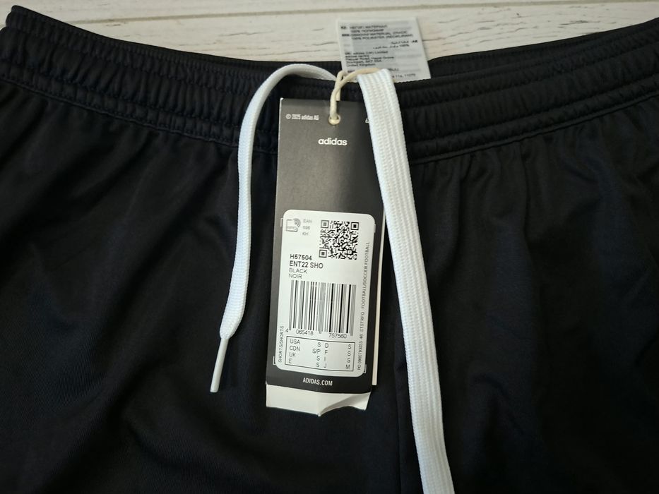 Adidas-Ориг. Шорти Нови!