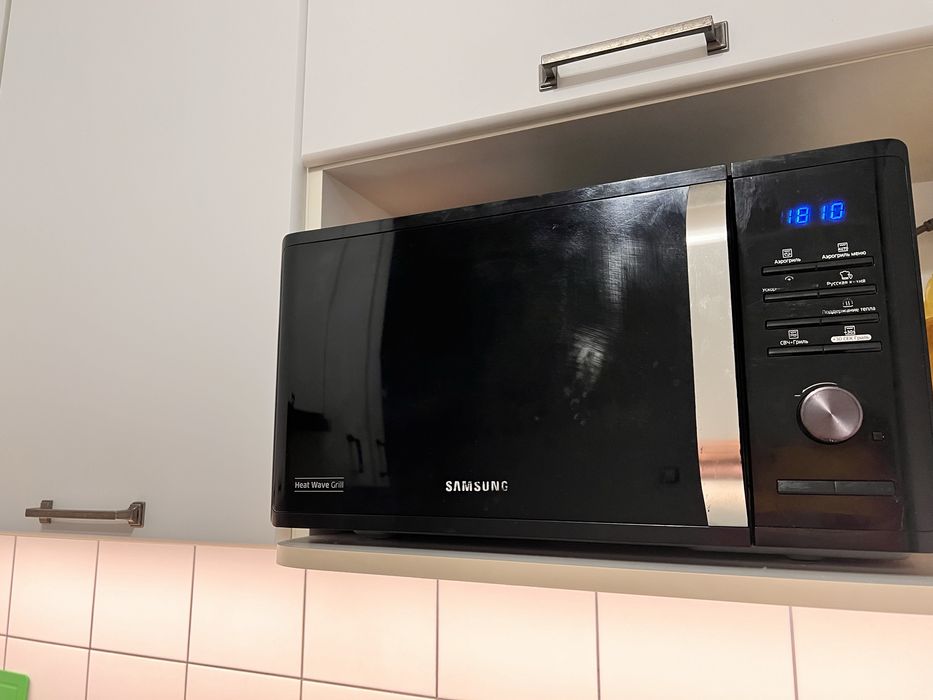 Продам микроволновку