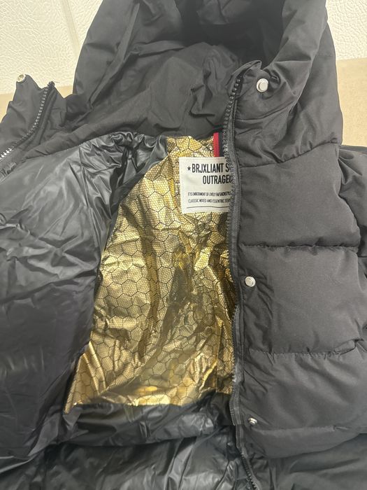 Куртка на мальчика новая