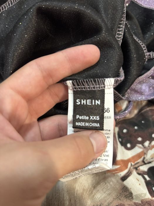 Блестяща лилава рокля 16 лв