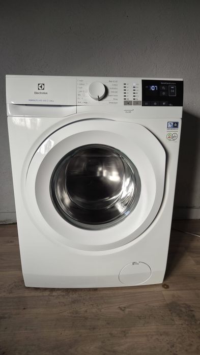Masina de spalat electrolux 8kg 1200 rot min