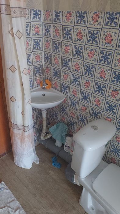 Продается комната Назарбаева 29а