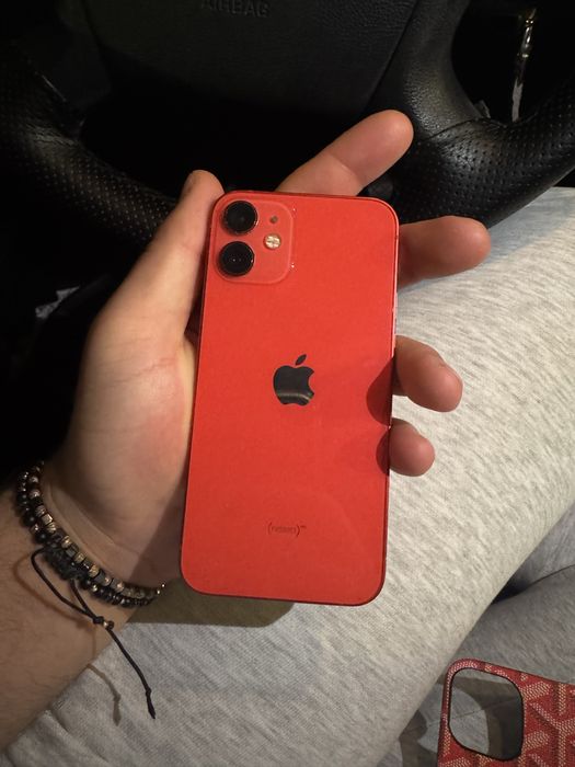Iphone 12 mini     .