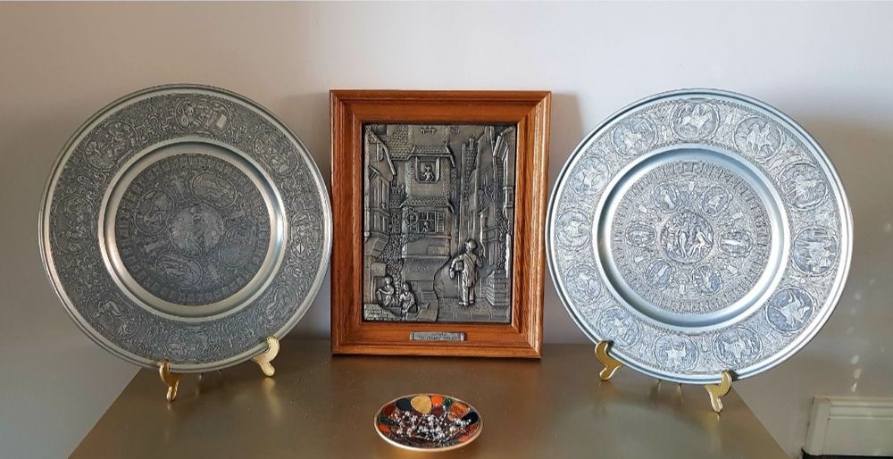 Oglindă/decoratiuni vechi cu ramă din lemn masiv