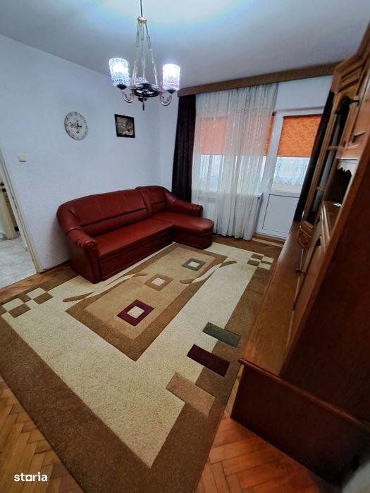 Apartament 2 camere de inchiriat, mobilat si utilat, zona Areni.