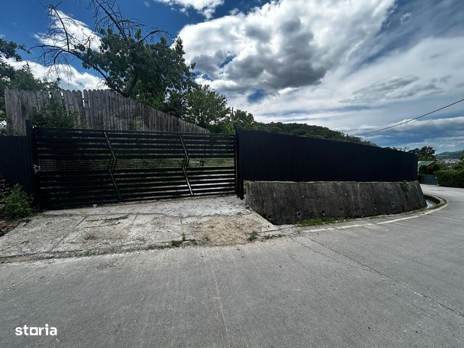Teren 598 mp | Panorama superba asupra orasului | Toate utilitatile
