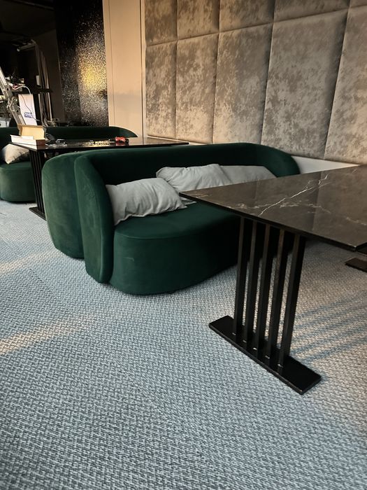 Столы для кафе и ресторанов