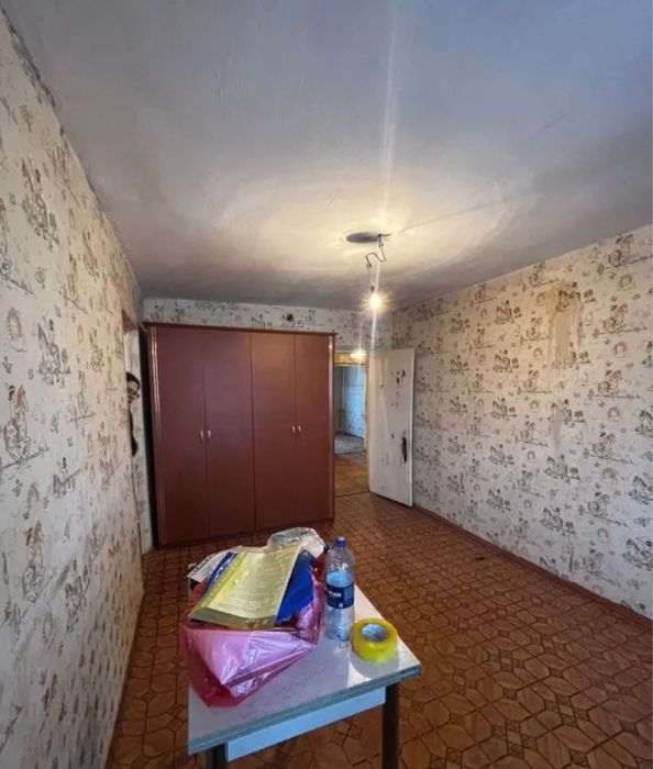 Продам 4-х комнатную квартиру