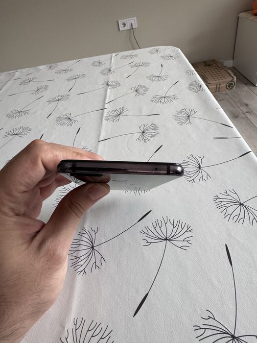 Xiaomi Mi 8 Lite (4 GB RAM; 64 GB ROM)