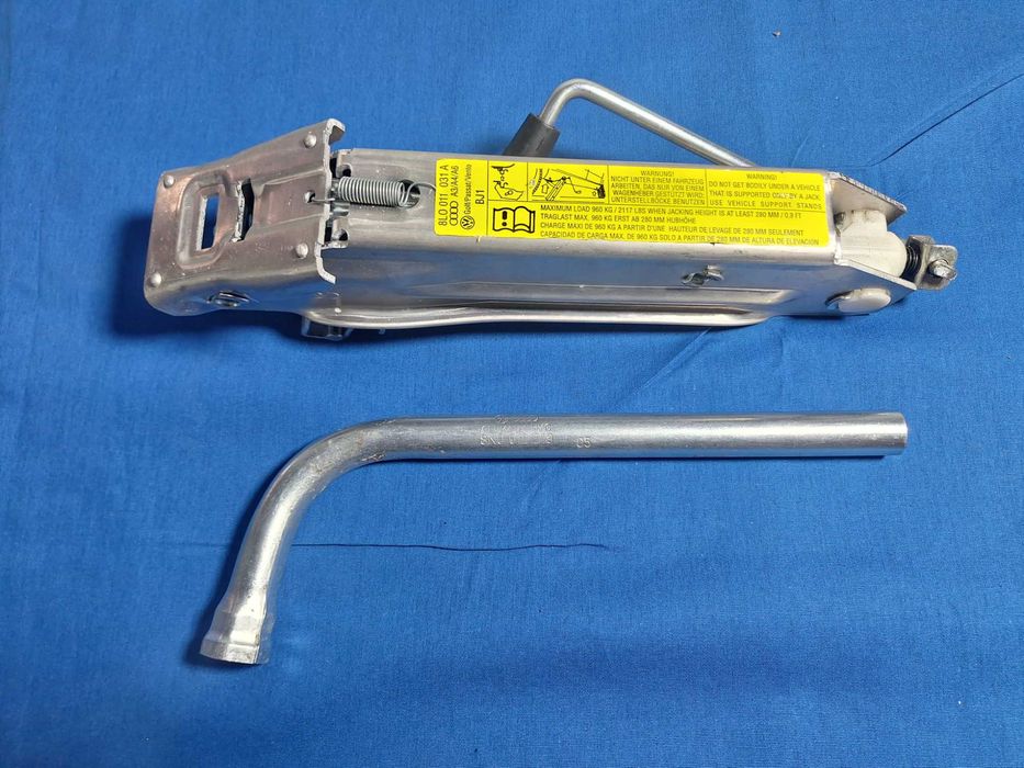 Cric AUTO Aluminiu OE AUDI A3 A4 A6 VW Golf Passat Skoda Seat