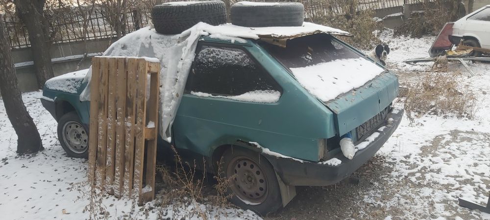 Ваз 2108 разбор   много что есть