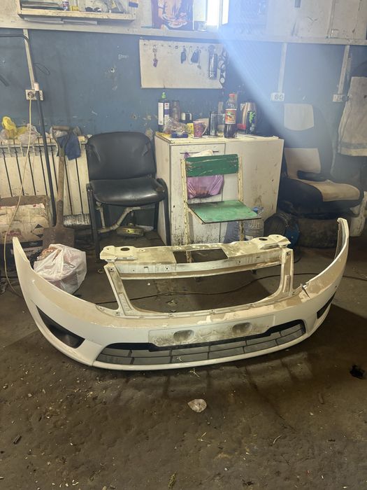 Бампер на гранту передний