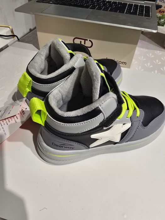 Обувь зимняя размер 35