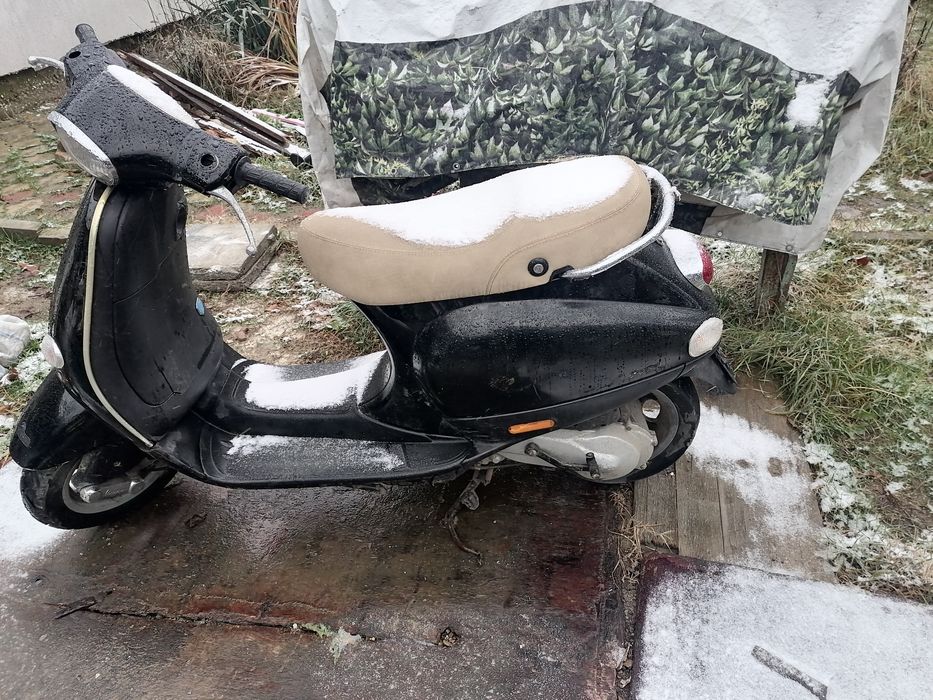 Веспа 50 2т и 50 4т на части