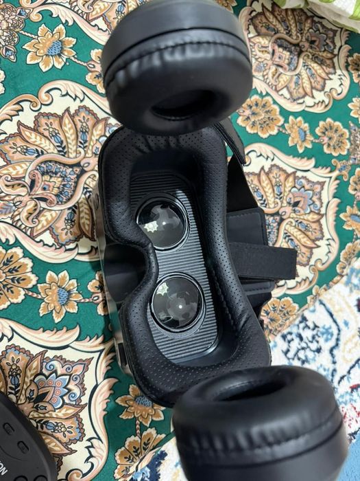 Продаю VR SHINECON очки