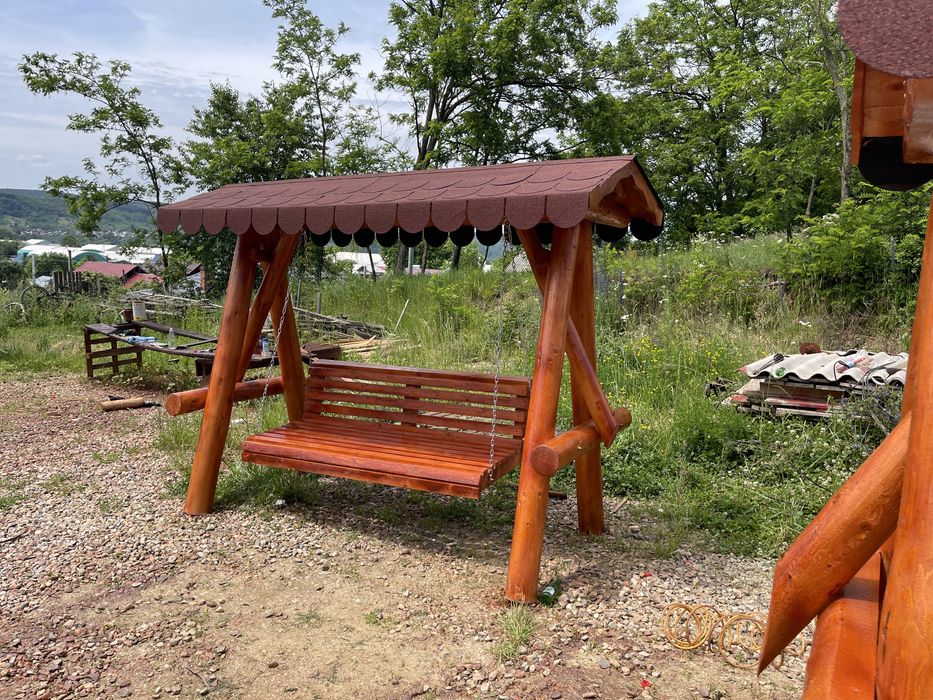 Leagăn din lemn masiv rustic