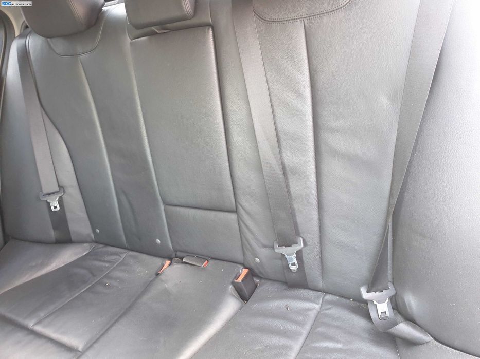 Interior Piele Scaune Stanga Dreapta Fata Fara Incalzire si Bancheta cu Spatar BMW Seria 3 F30 Berlina Sedan 2011 - 2019 [K6671]