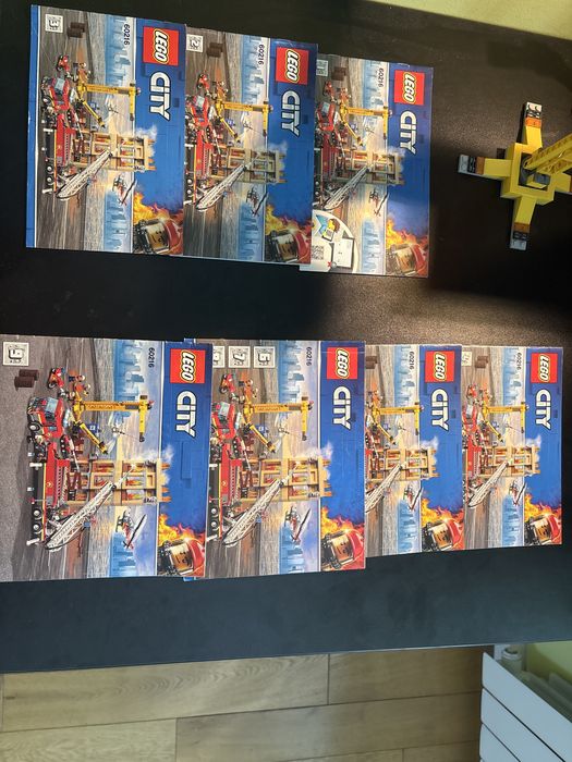 LEGO City 60216-Brigada de pompieri din centru