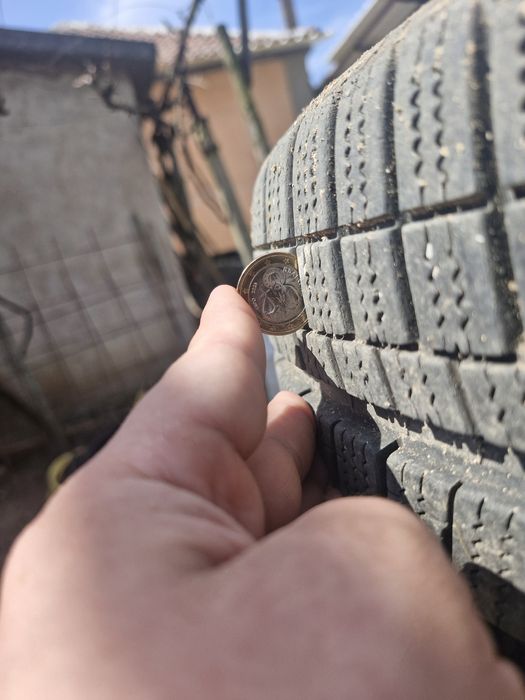 3 броя зимни  Гуми Hankook 255/45/19