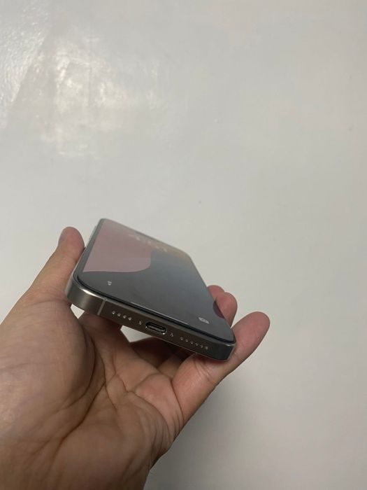 iPhone 15 PRO MAX impecabil cu 96% Bateria