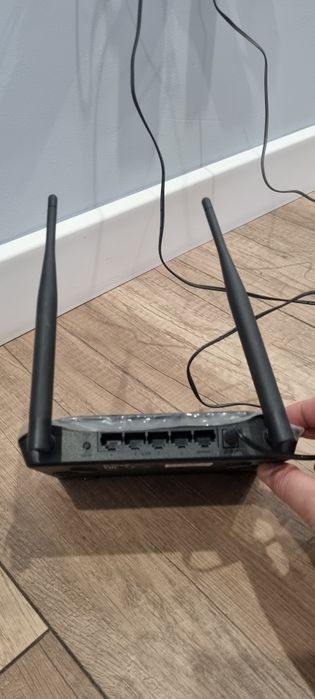 Продаётся модем. Подходит для билайн интернета