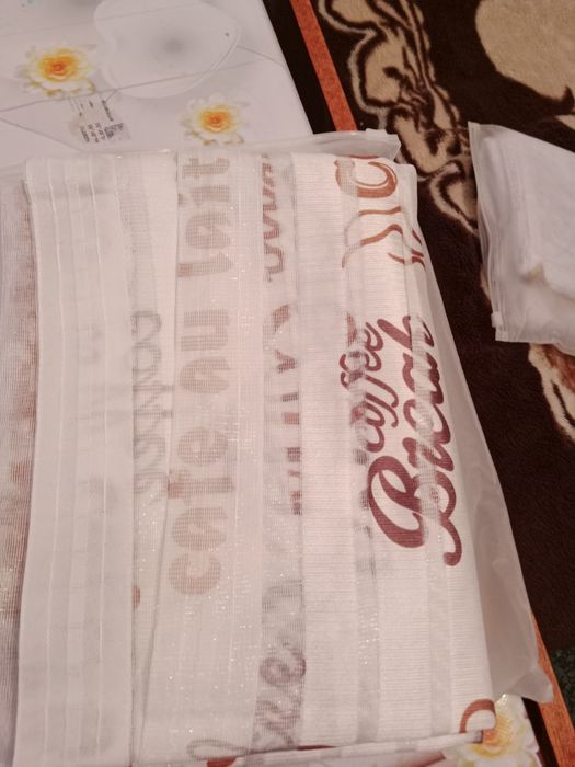 Срочно продаю тюль 2штуки