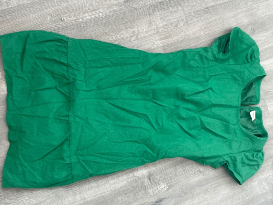 Vând haine in stare foarte buna