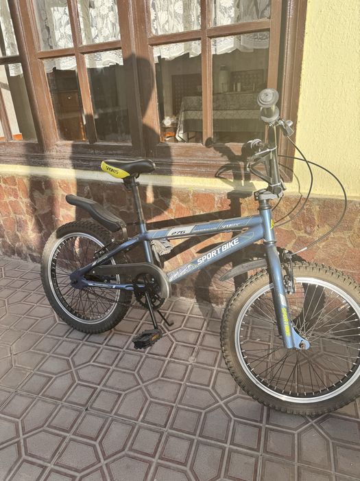 Велосипеды 2 штуки, в хорошем состоянии практически не использовались.