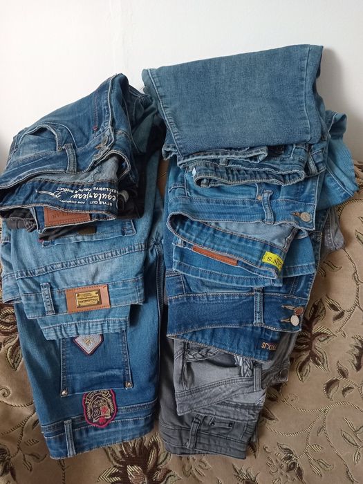 Продам джинсы 48-50 размеры