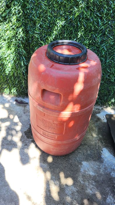 Бидон 80л. Винт капак, 3бр. 15лв.бр.