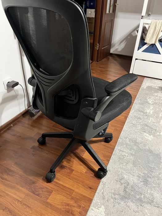 Стул рабочий продаю