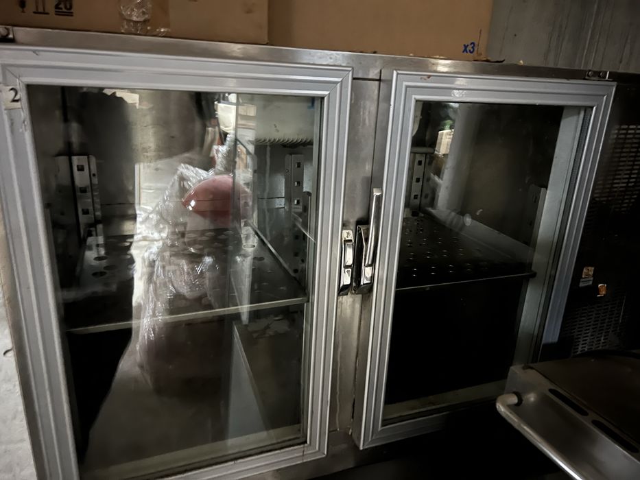 Подбарова витрина