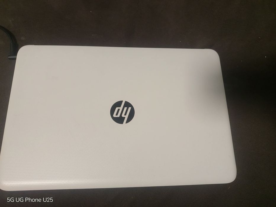 Лаптоп HP Stream 14